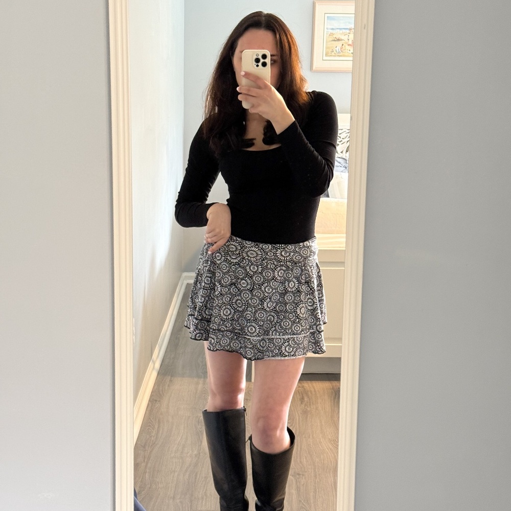 Ann Taylor LOFT Floral Skater Skirt